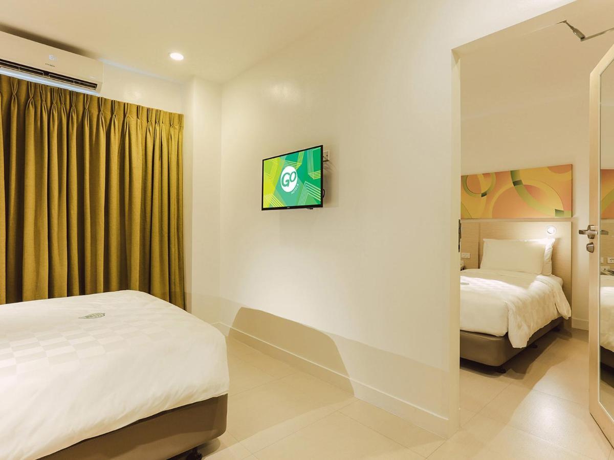 Go Hotels Manila Airport Road Paranaque City Extérieur photo