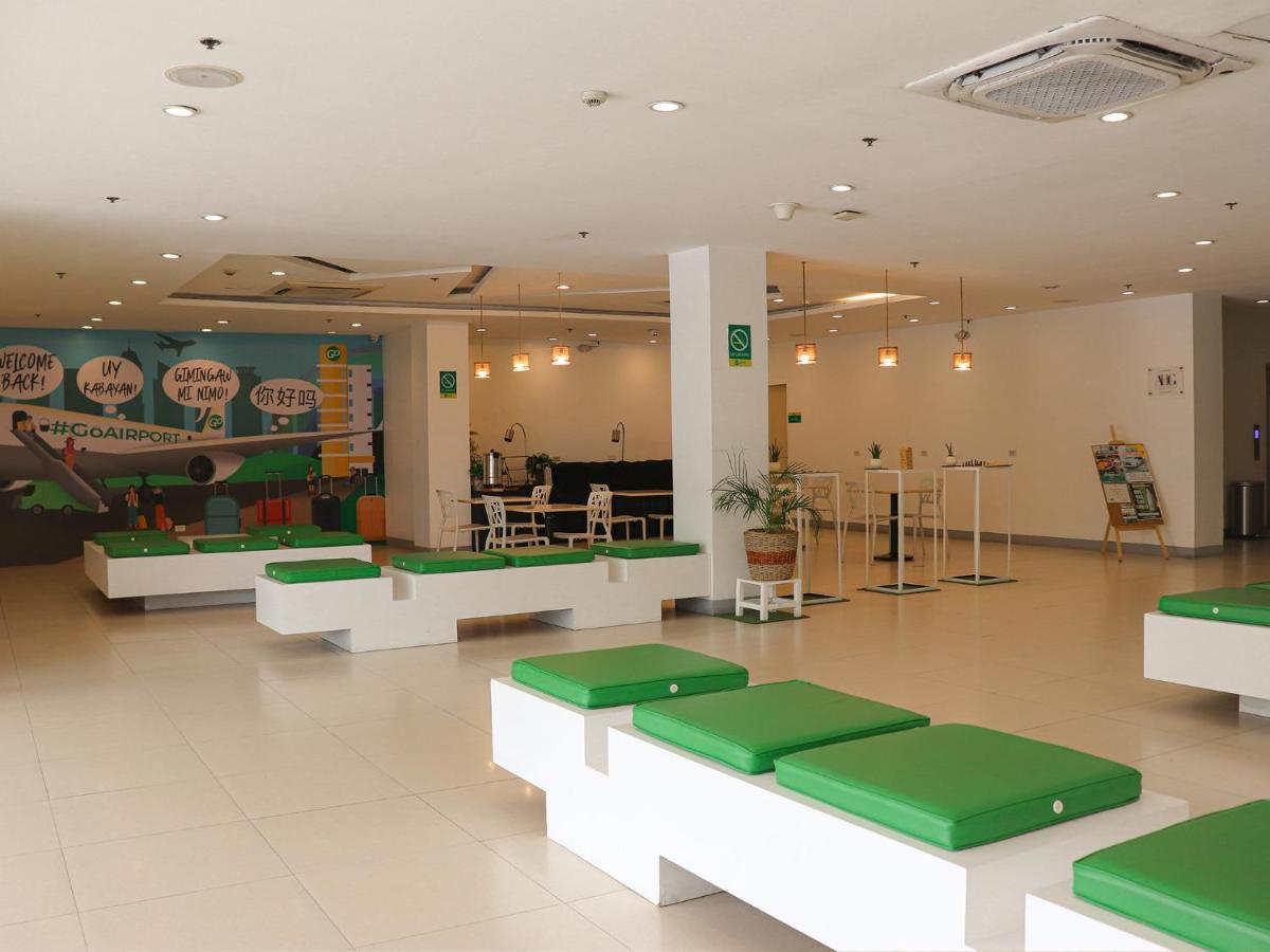 Go Hotels Manila Airport Road Paranaque City Extérieur photo