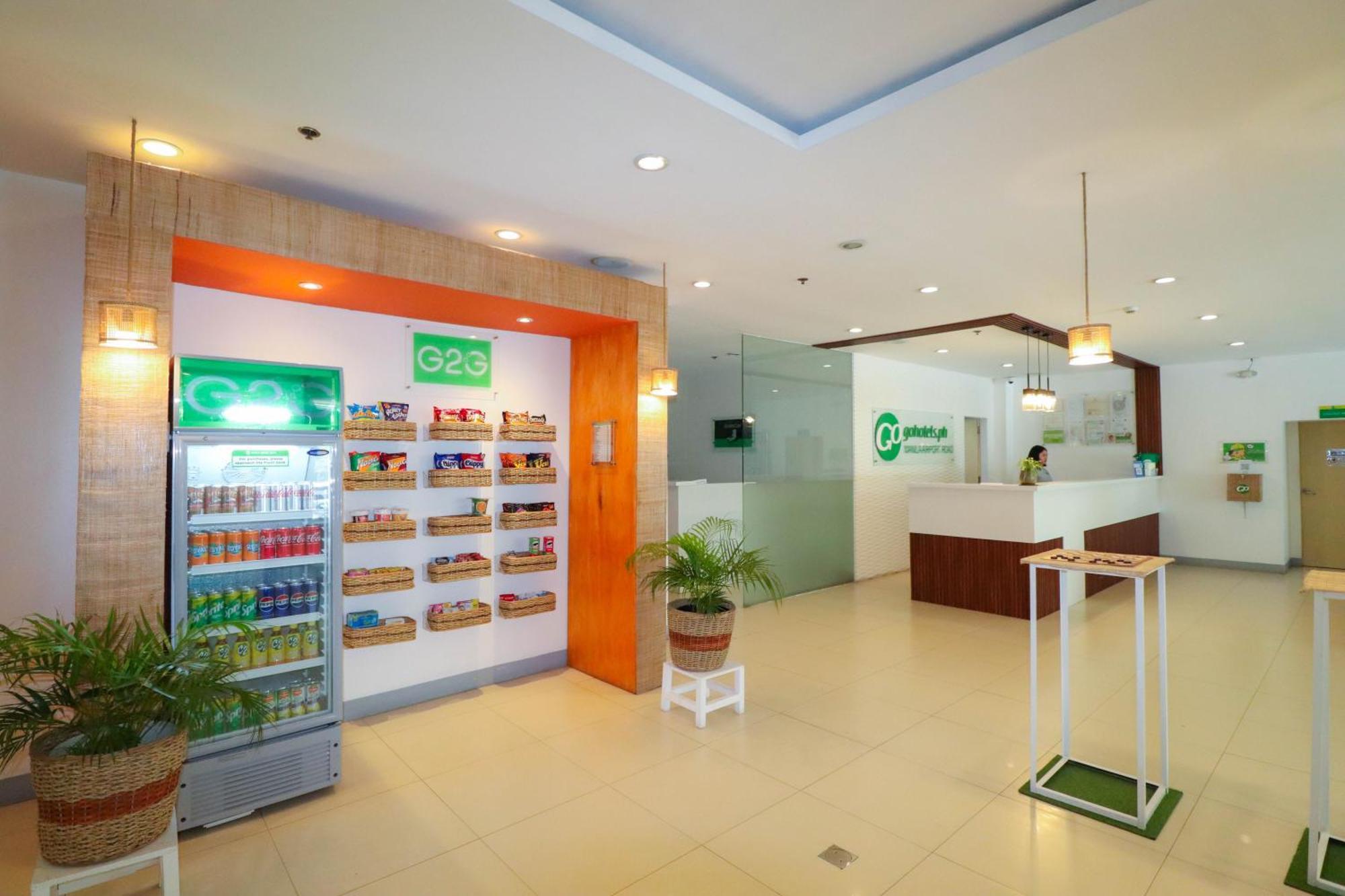 Go Hotels Manila Airport Road Paranaque City Extérieur photo