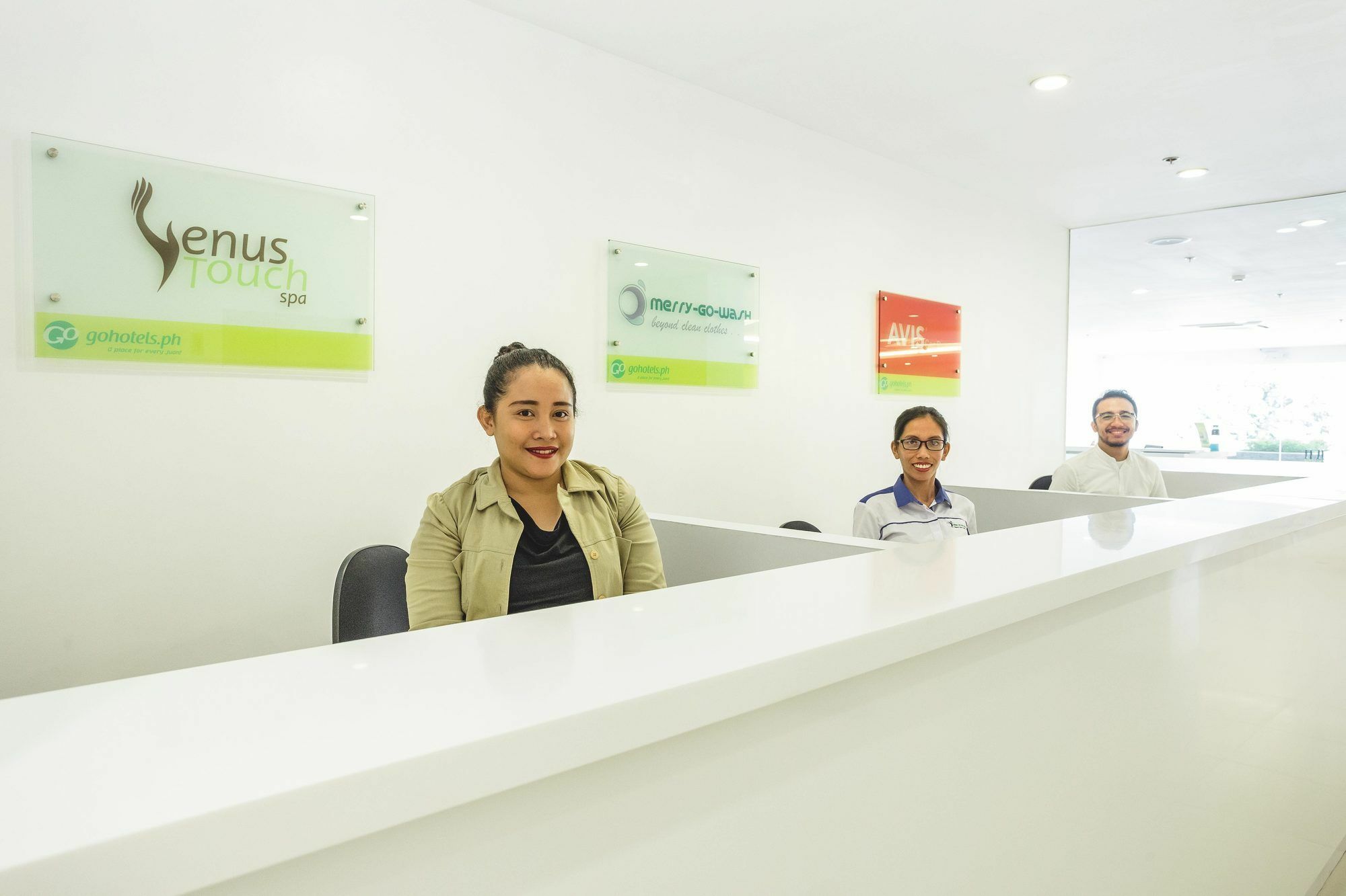 Go Hotels Manila Airport Road Paranaque City Extérieur photo